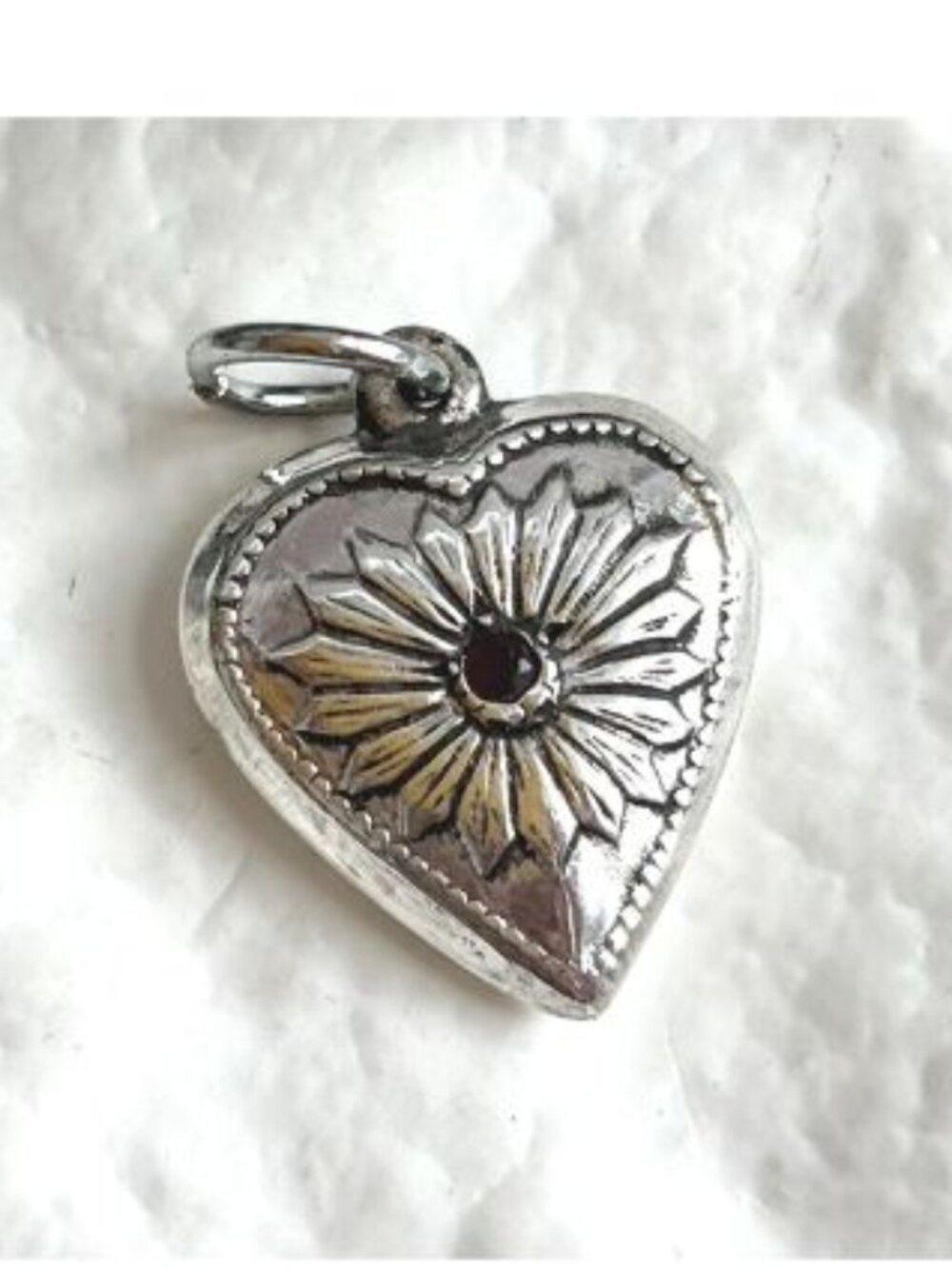 Oxidized Finish Heart Floral Sweetheart Sterling Silver 925 Vintage Pendant